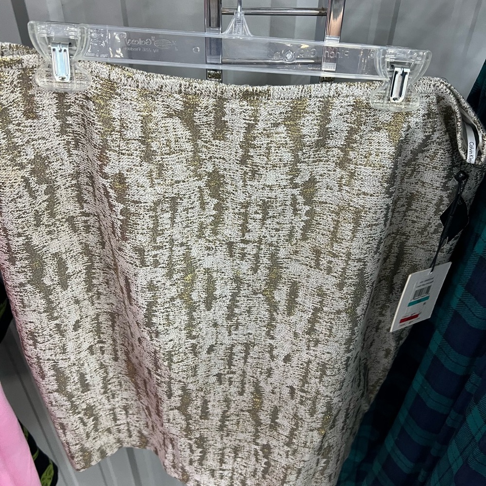 Calvin Klein Textured Beige and Gold A-Line Skirt Size 16